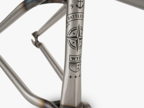 CUADRO WETHEPEOPLE BATTLESHIP MAGNUM RAW 21 - Imagen 2
